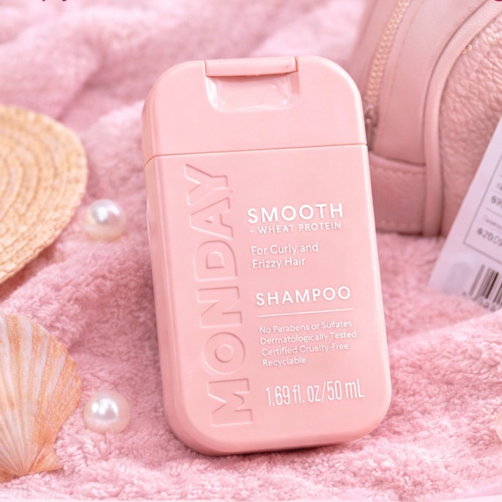 🌸✈️ MONDAY Smooth Travel Shampoo ✈️🌸